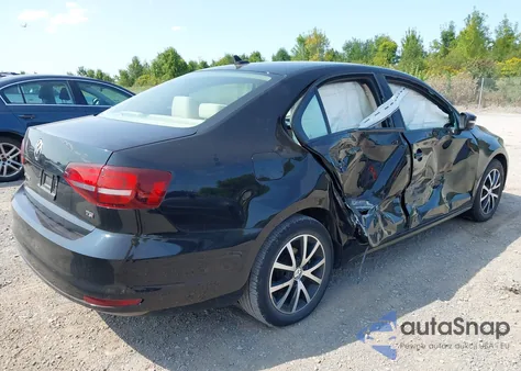 2018 Volkswagen Jetta 1.4T Se/1.4T Wolfsburg Edition from USA, damaged, VIN 3VWDB7AJ3JM256639